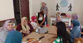 Konya'da görmeyen gözleriyle örgü ören genç kızlar azmiyle örnek oluyor