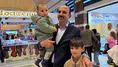 AVM ziyaret eden Başkan Altay vatandaşla buluştu
