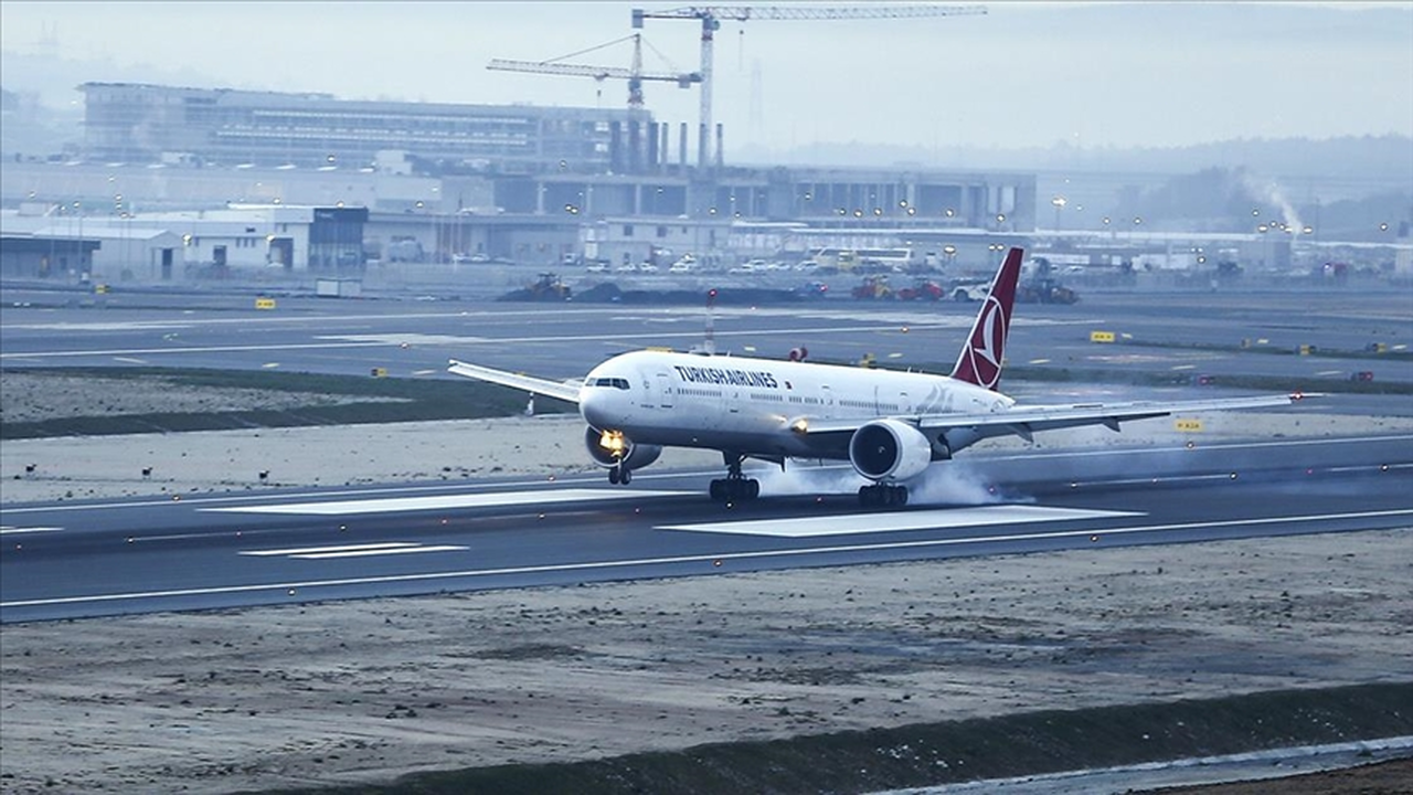 Türkiye'de 6 ayda kaç kişi uçtu?