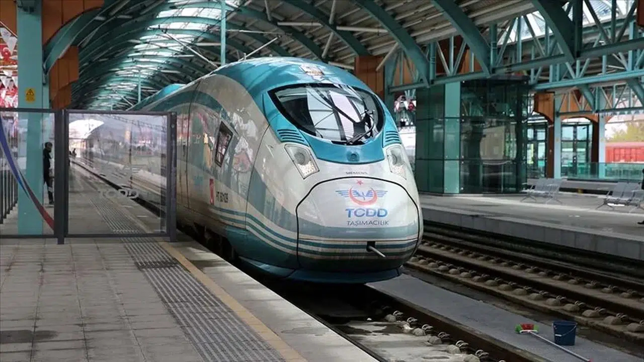 Hızlı tren bilet fiyatlarına zam!