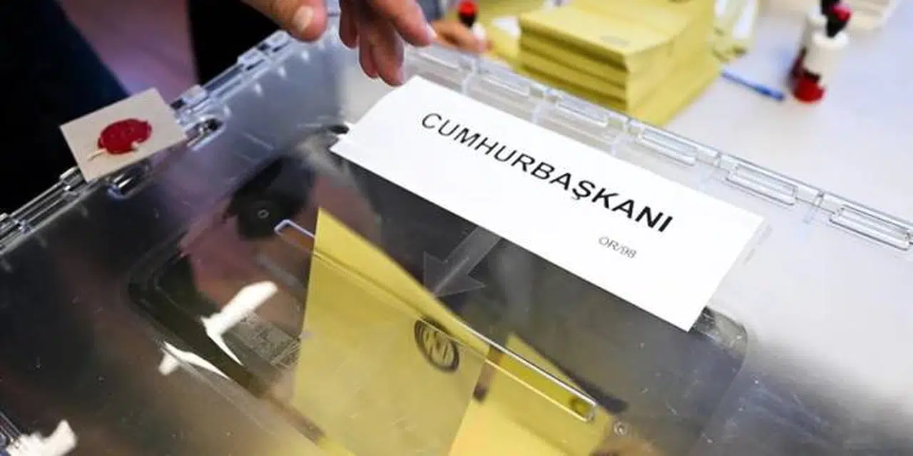 Avrupa'da oy verme işlemi sona erdi