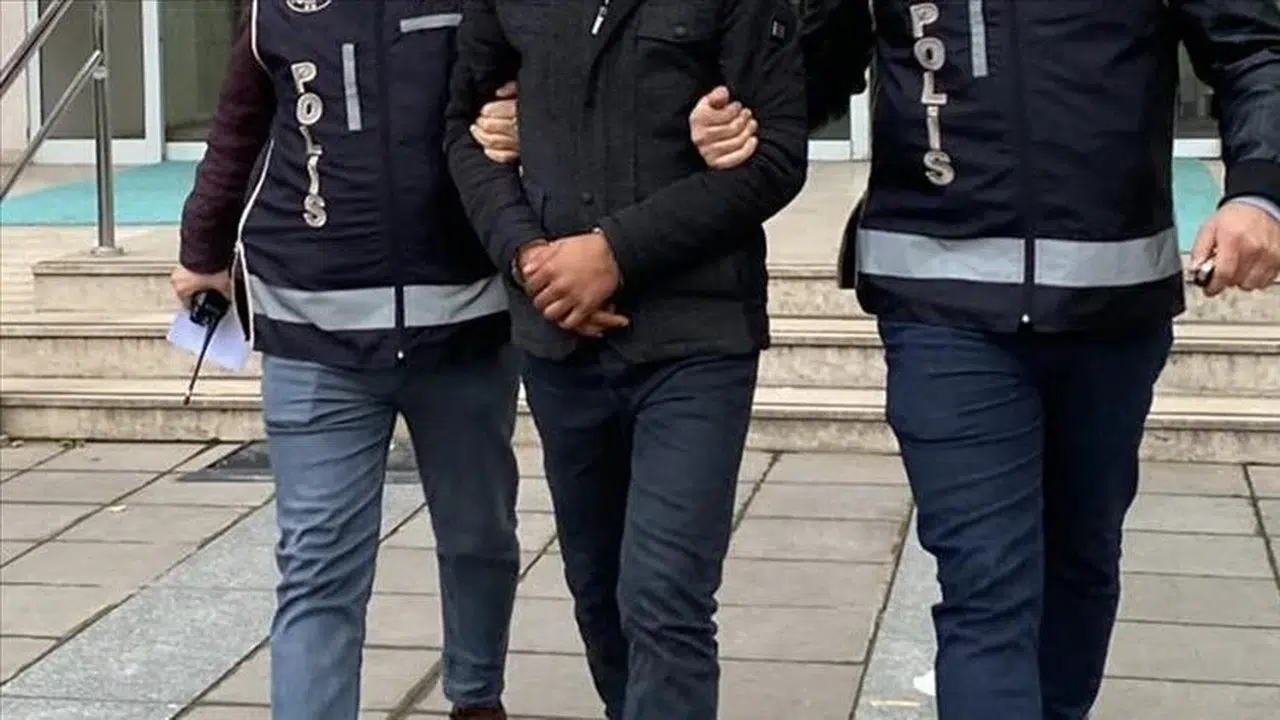 O partinin meclis üyesi, terör suçundan tutuklandı