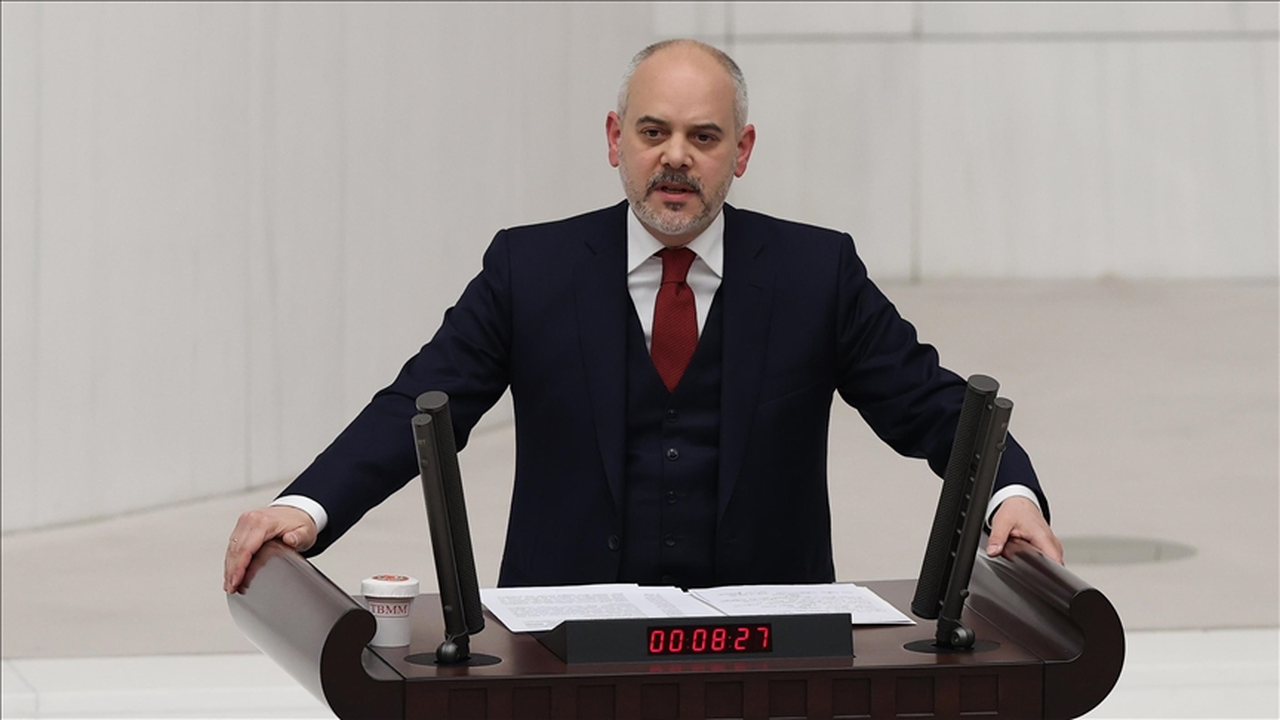 Akif Çağatay Kılıç kimdir?