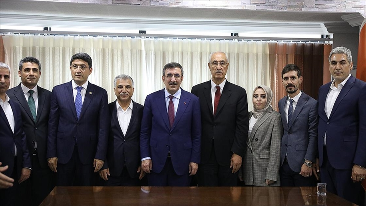 Ekonomi birinci önceliğimiz olacak