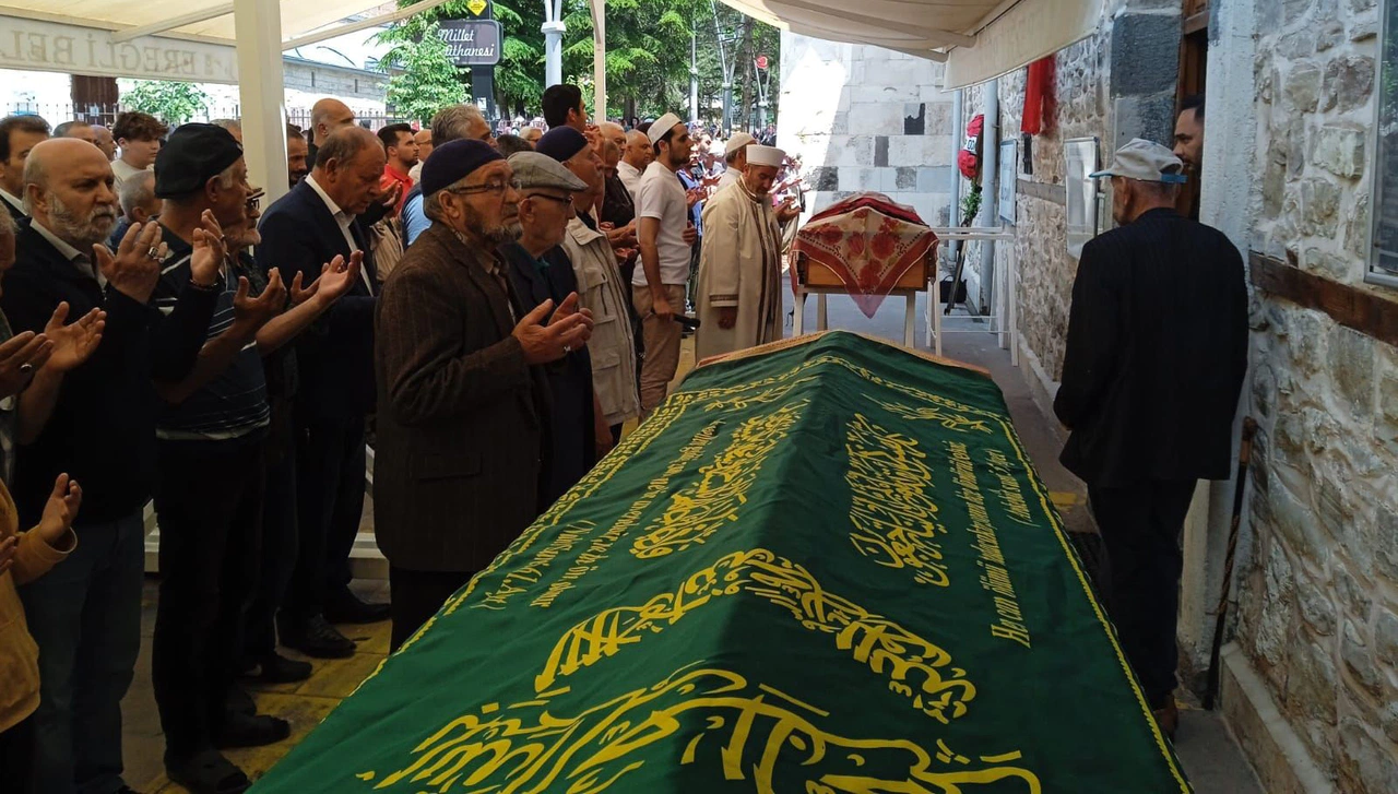 Konya'da doktora acı veda!