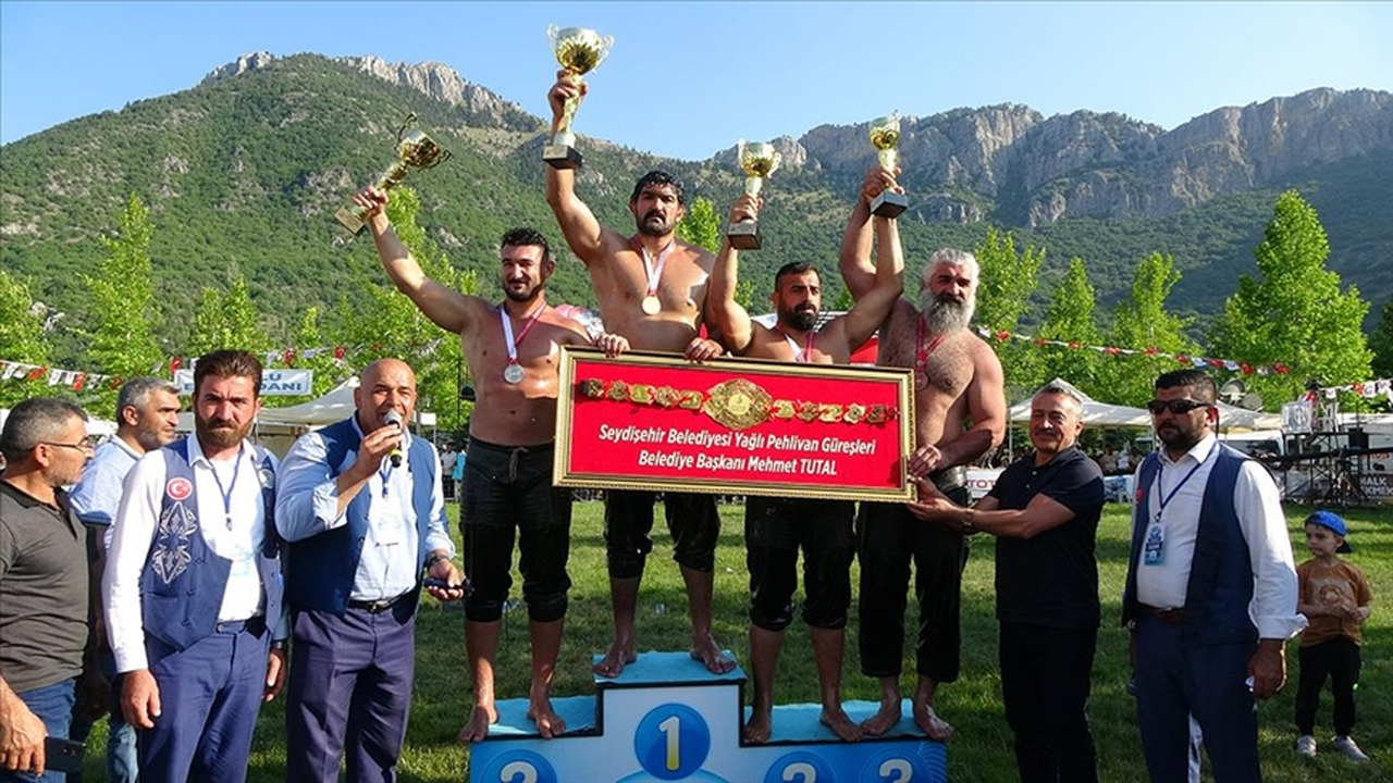 Seydişehir Yağlı Güreşleri büyük heyecana sahne oldu