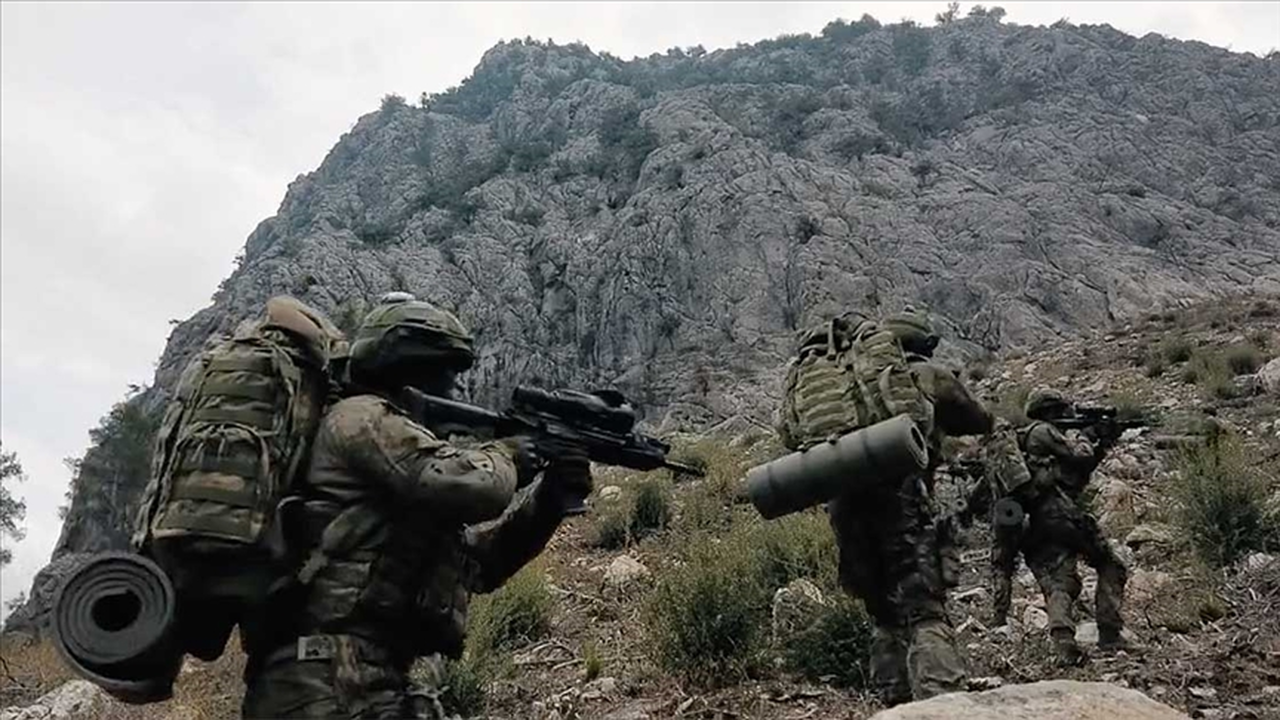 Pençe-Kilit Operasyonu bölgesinde 2 terörist etkisiz hale getirildi