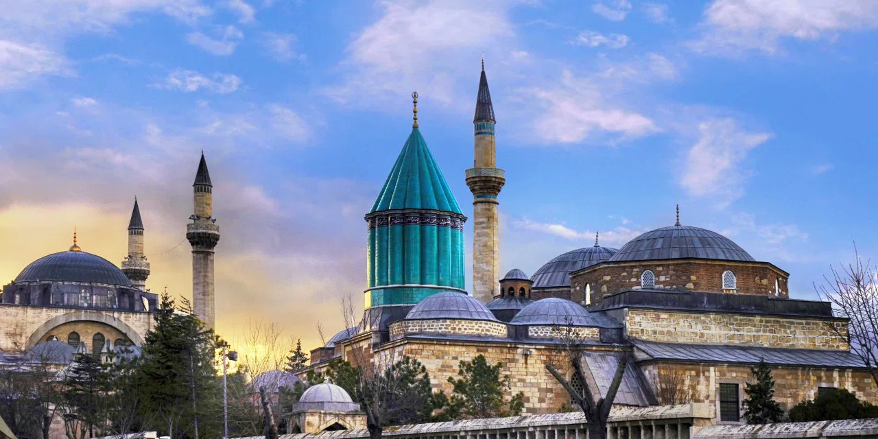 Konya'daki o tabela yerini aldı
