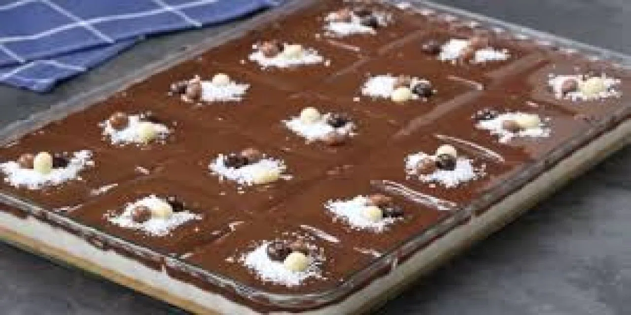 Borcamda damak çatlatacak kolay yaş pasta tarifi - İftar sonrası için yapabilirsiniz