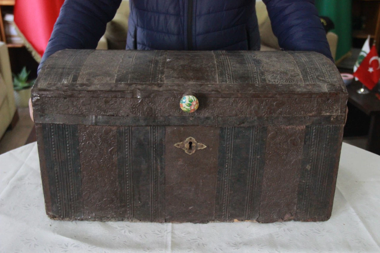 400 yıllık gelenek: Gelinin "dert" kutusu