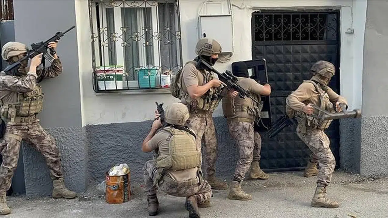6 ilde dev operasyon! 15 şüpheli gözaltına alındı