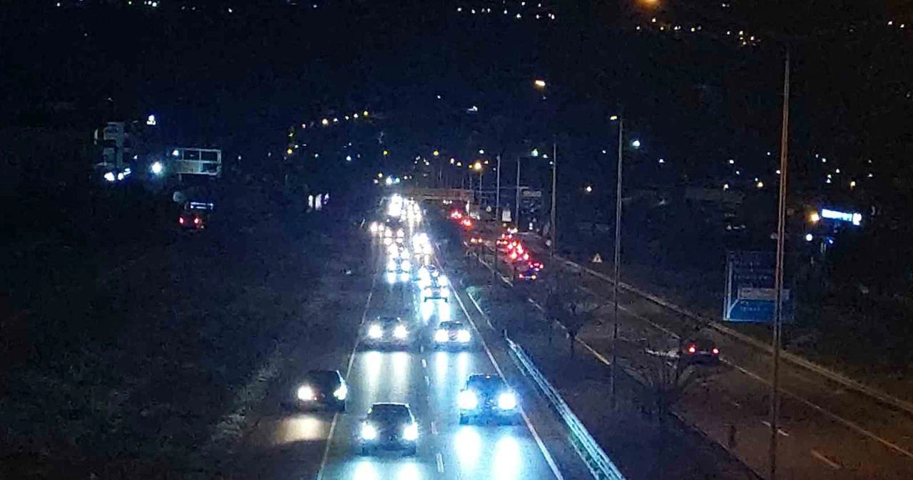 O şehri yoğun bir gece bekliyor: Akın akın dönüyorlar