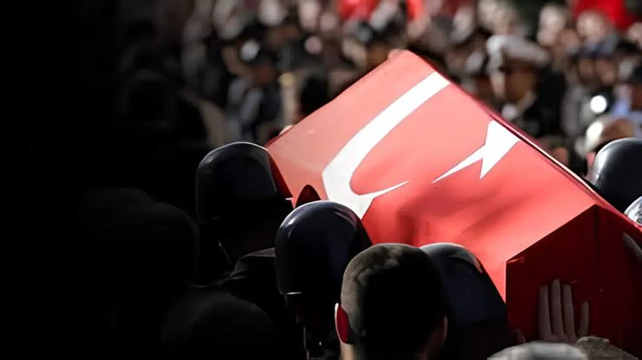 Görevi başında kalp krizi geçiren polis memuru hayatını kaybetti