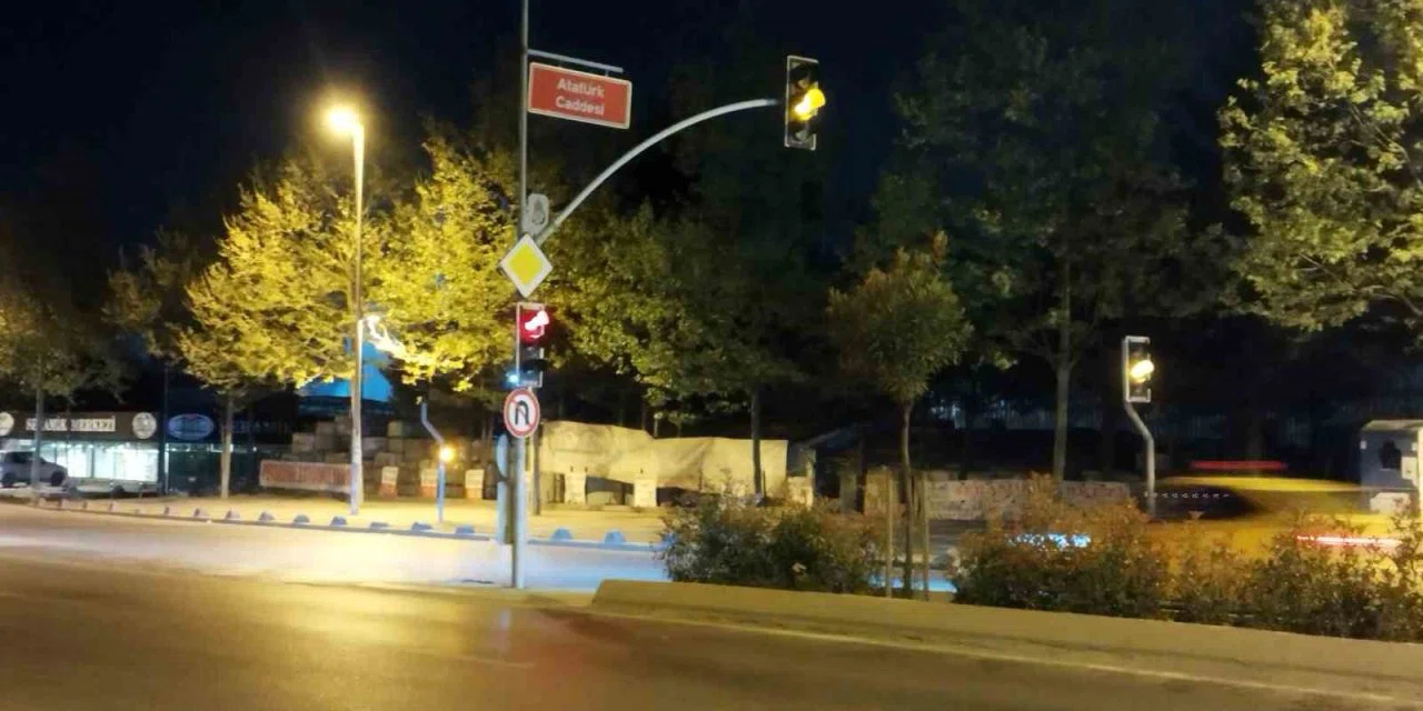 Eski karısını silahla vuran şahıs intihar etti