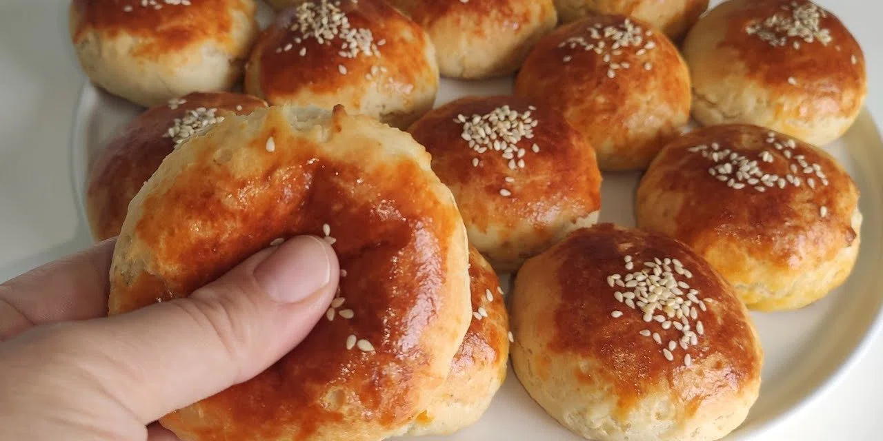 Pastane usulü oluyor... Kıyır kıyır lezzetli poğaça pişirmenin püf noktaları