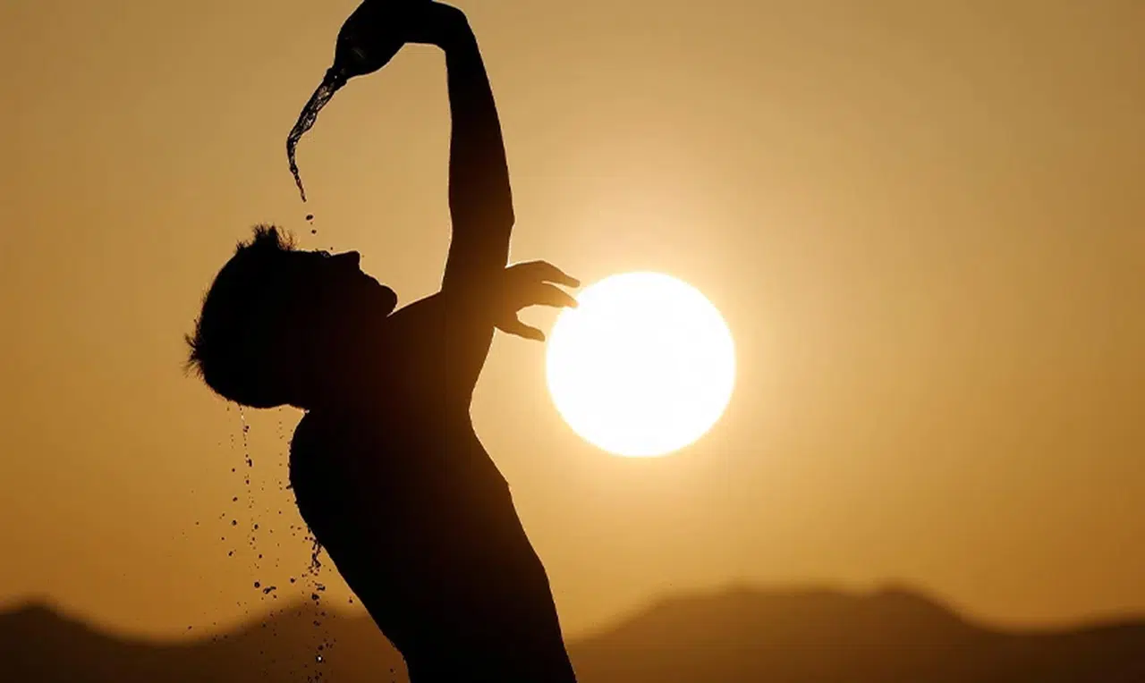 Tatil olur mu? Hava sıcaklığı 50 dereceye çıkacak