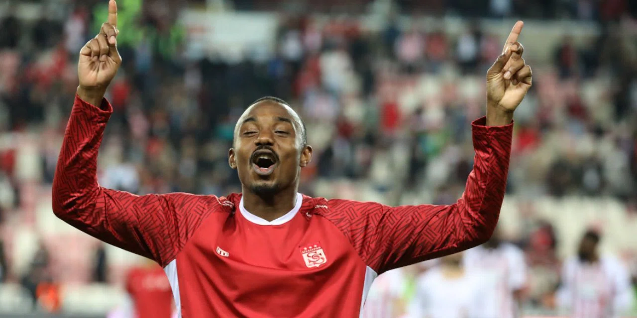 Sivasspor’da 2 isim Konyaspor karşısında cezalı duruma düştü