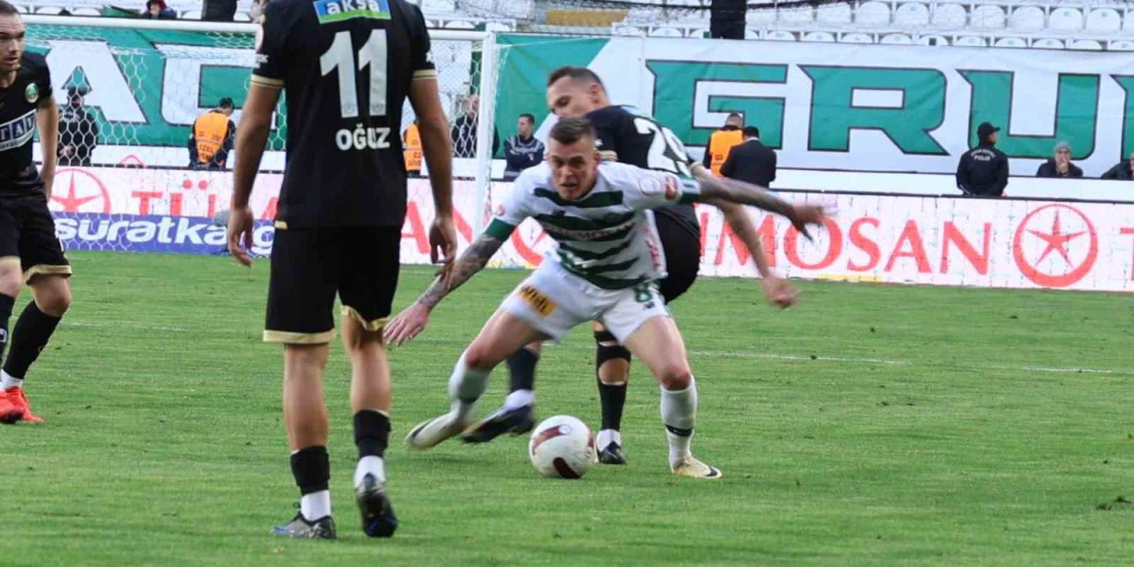 Konyaspor'un kaybettiği haftada Süper Lig'de görünüm