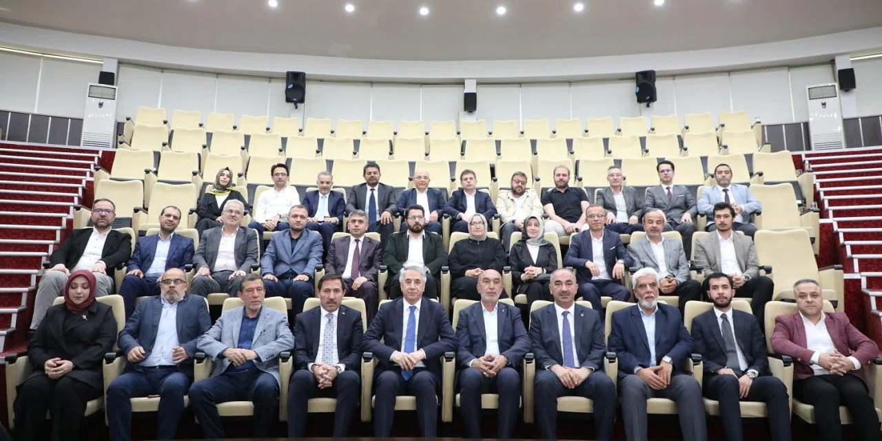 AK Parti Yerel Yönetimler Başkan Yardımcısı Yanılmaz, Karatay’da