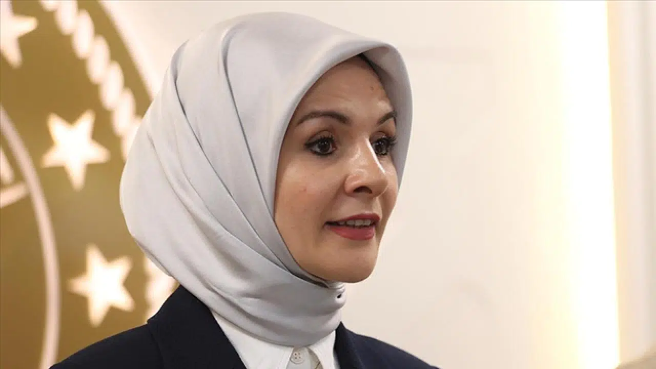Bakanlık, Türk çocuklarıyla ilgili süreci sıkı bir şekilde takip ediyor