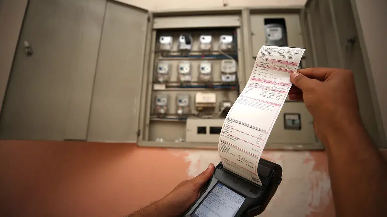 Doğal gaz dönemi sona ermişti! Sırada elektriğe zam mı var?