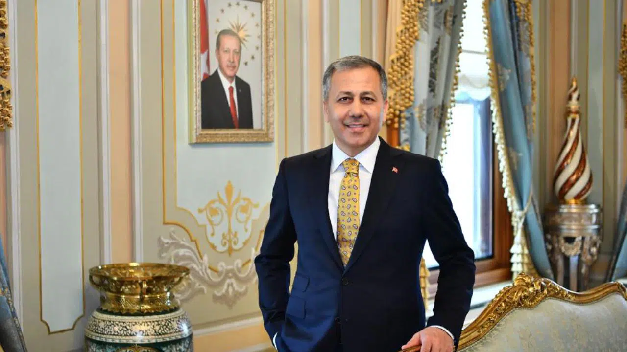 Konyalı bakanın talimatıyla bakanlıkta dev tasarruf