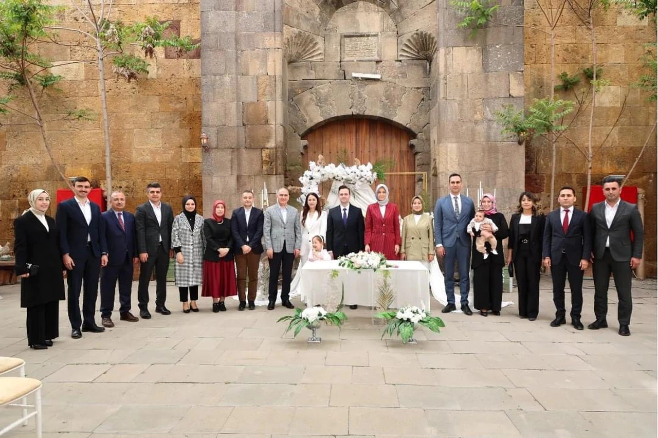 Doğanhisar Kaymakamı Ayşe Karaca, dünya evine girdi