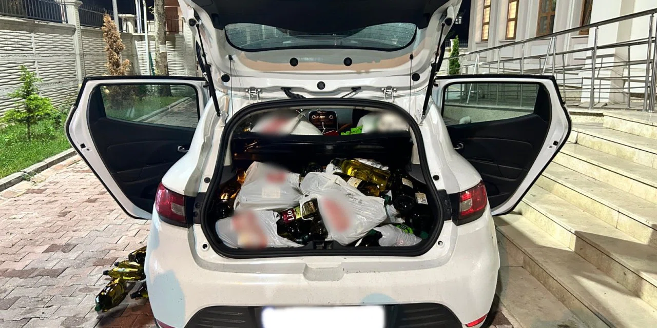 Konya'da zincir marketleri patlatan fareler kapana kısıldı