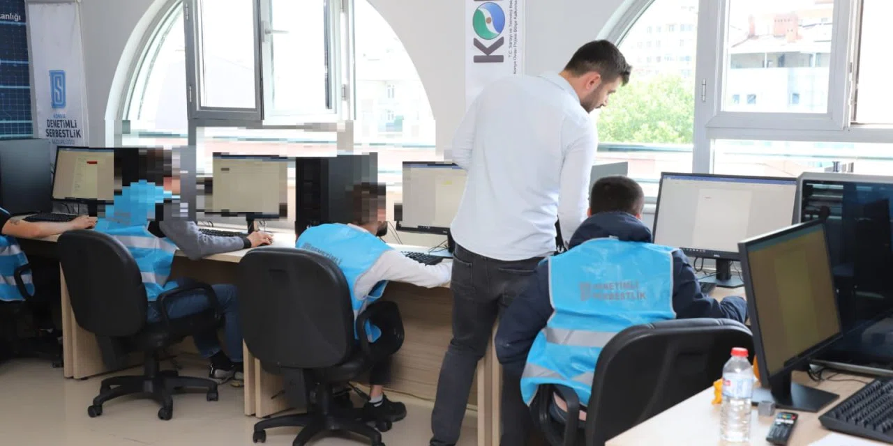 Konya'da ceza yükümlülerine yeni atölye açıldı