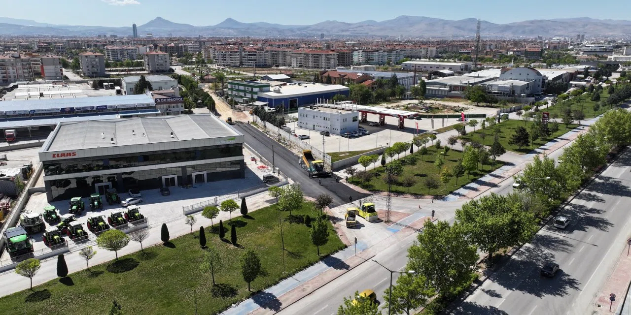 Karatay'da yollar asfaltlanıyor