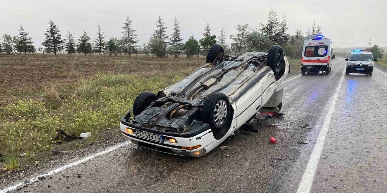 Konya’da otomobil takla attı: 3 yaralı