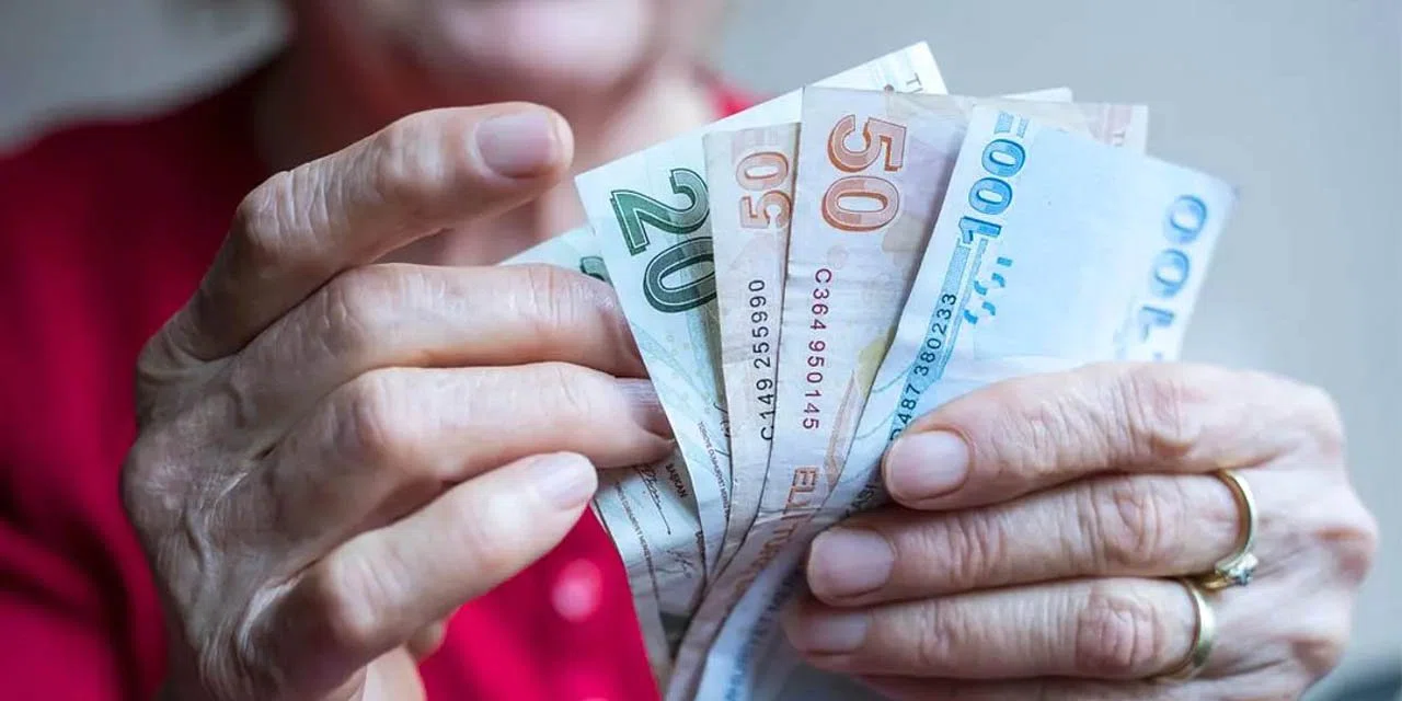 En düşük emekli maaşı komisyondan geçti