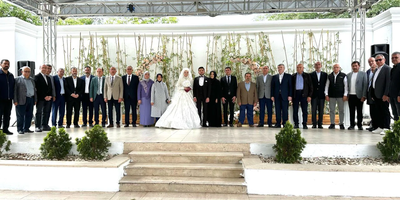 AK Parti eski Milletvekili Babaoğlu'nun mutlu günü