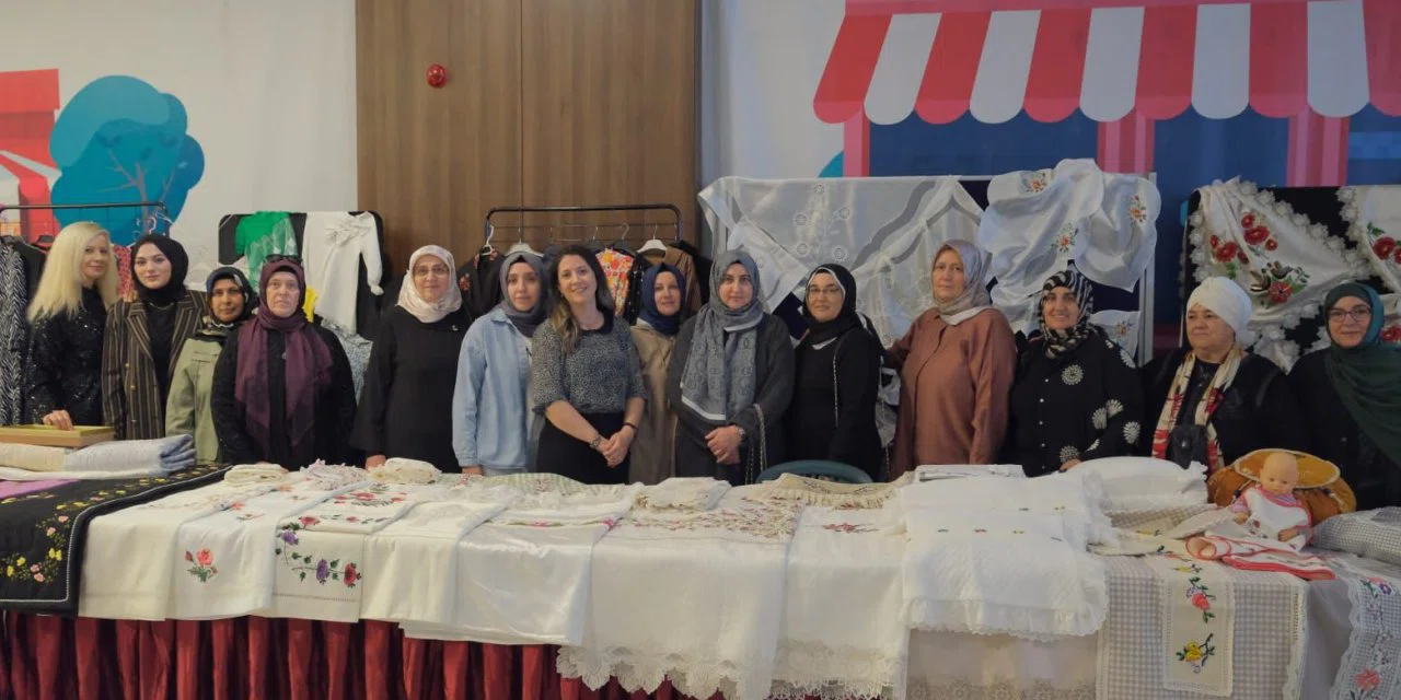 Konyalı hanımların sergisi görücüye çıktı