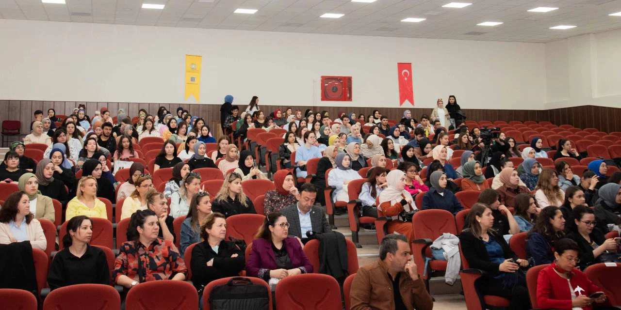 Selçuk Üniversitesinde “Filistin’i Anma” programı yapıldı