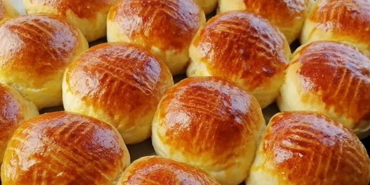 Pofuduk poğaçanın püf noktaları. Meğer sanıldığı kadar zor değilmiş! İşte pastanecilerin sırrı