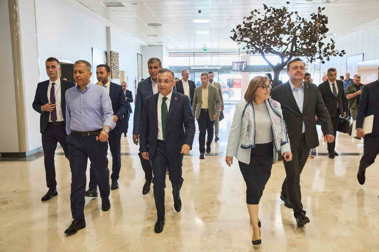 Göçle mücadeleyi çok daha planlı, düzenli ve istikrarlı bir noktaya getirmekte kararlıyız