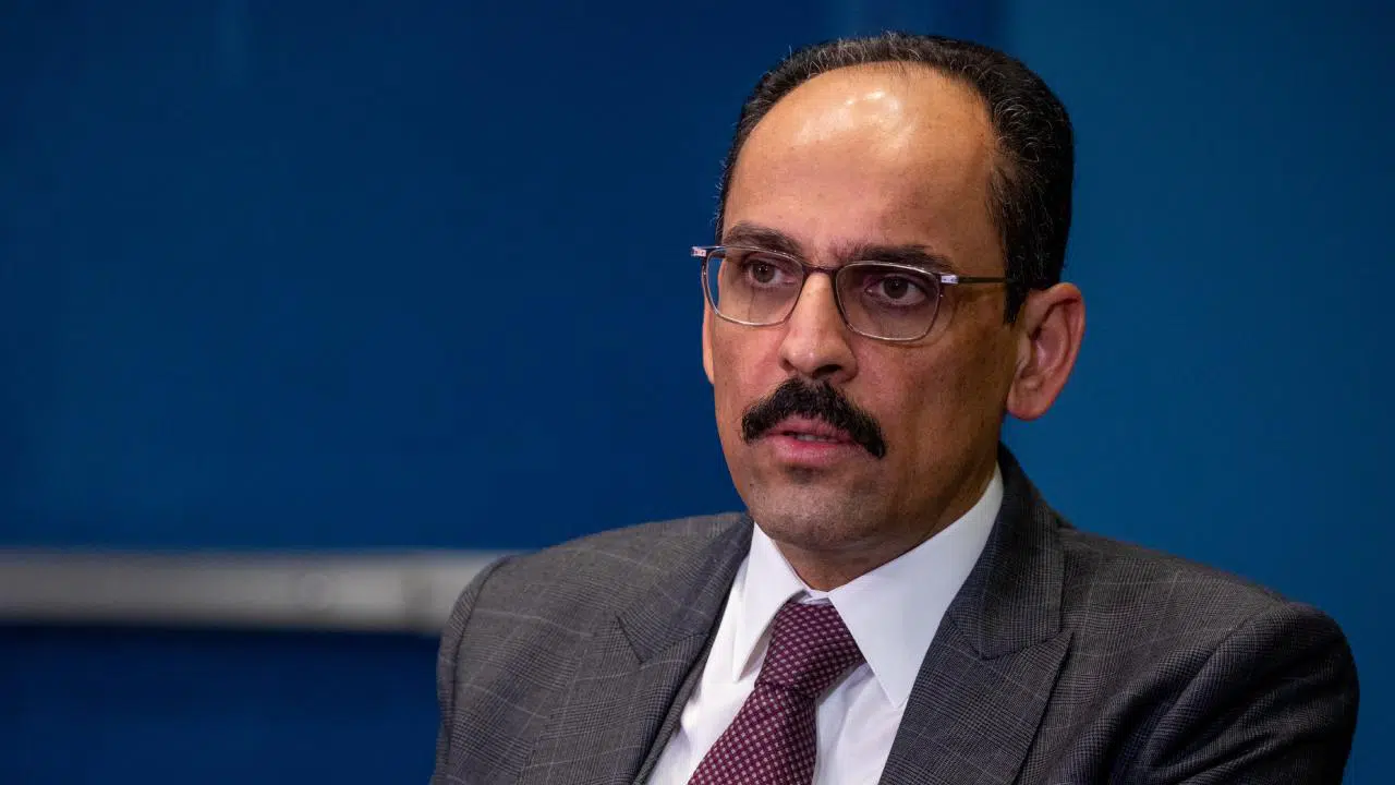 MİT Başkanı İbrahim Kalın, ’Terörsüz Türkiye’ çalışmaları için siyasi partilerin yöneticileriyle görüşecek.