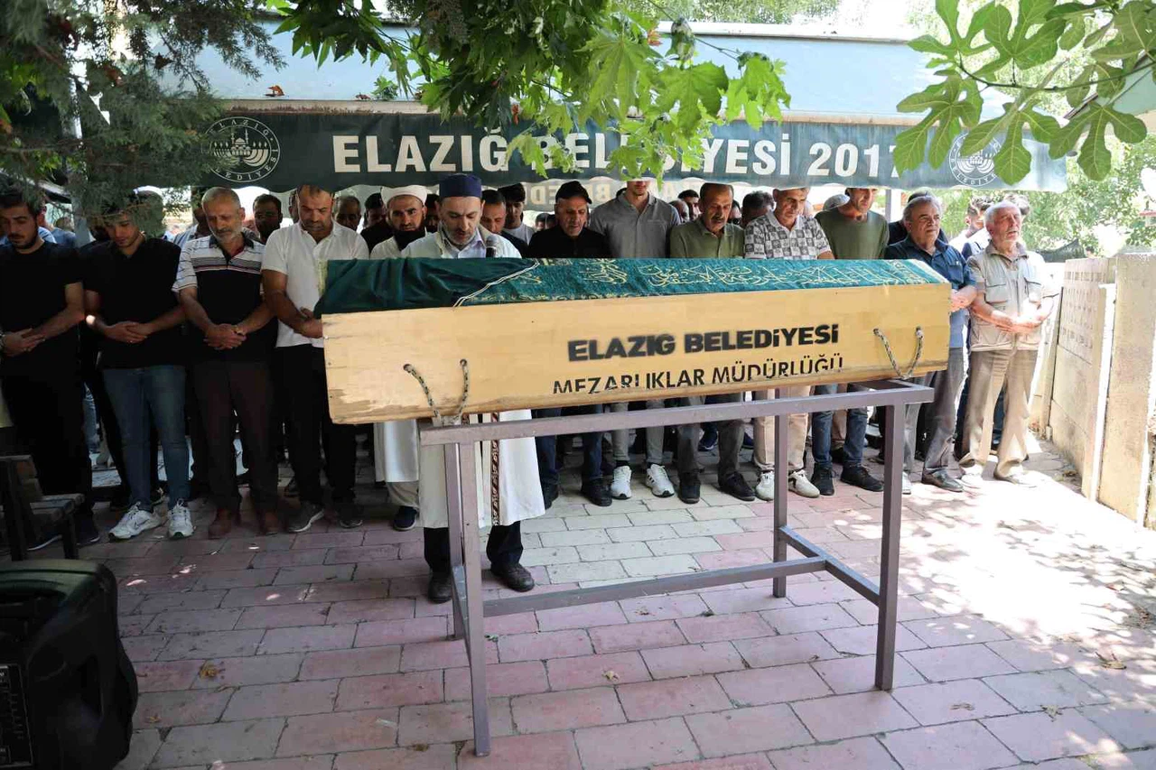 Genç kız isteme gününde hayatını kaybetti