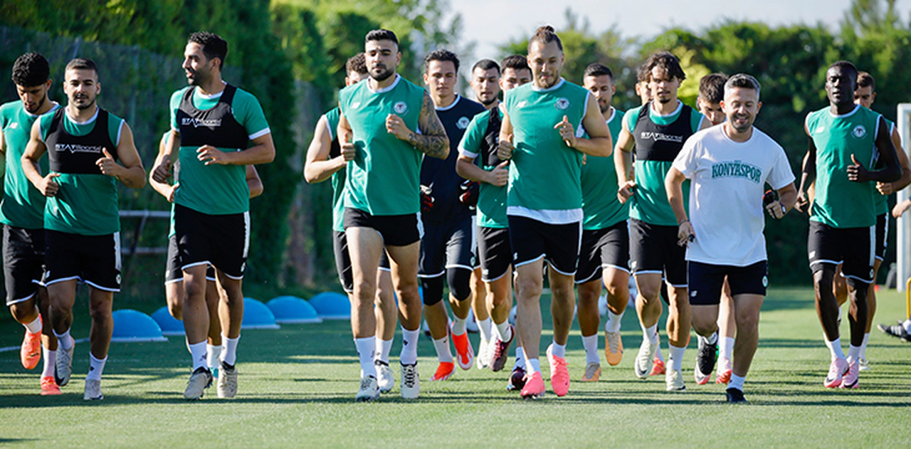 Konyaspor sahaya indi! Yeni transferler siftah yaptı