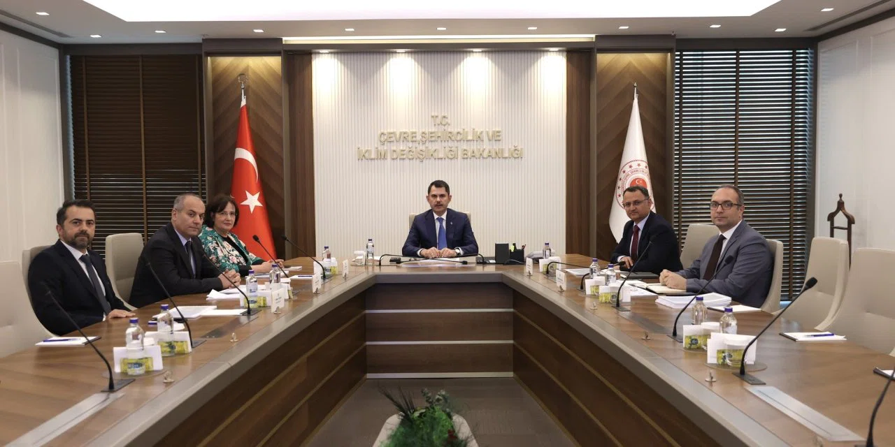 Bakan Kurum 2053 hedefi için kolları sıvadı