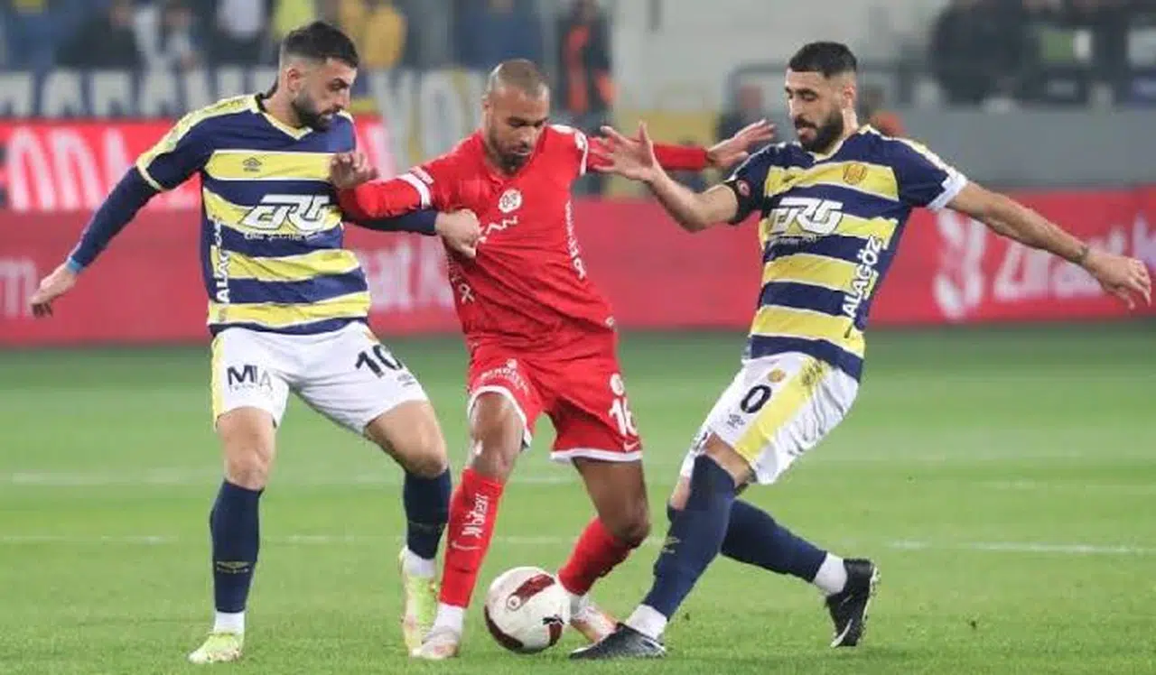 Konyaspor'dan Tolga ve Efkan girişimi! Temaslar başladı