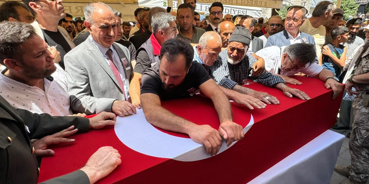 Konyalı şehit  Uzman Çavuş son yolculuğuna uğurlandı