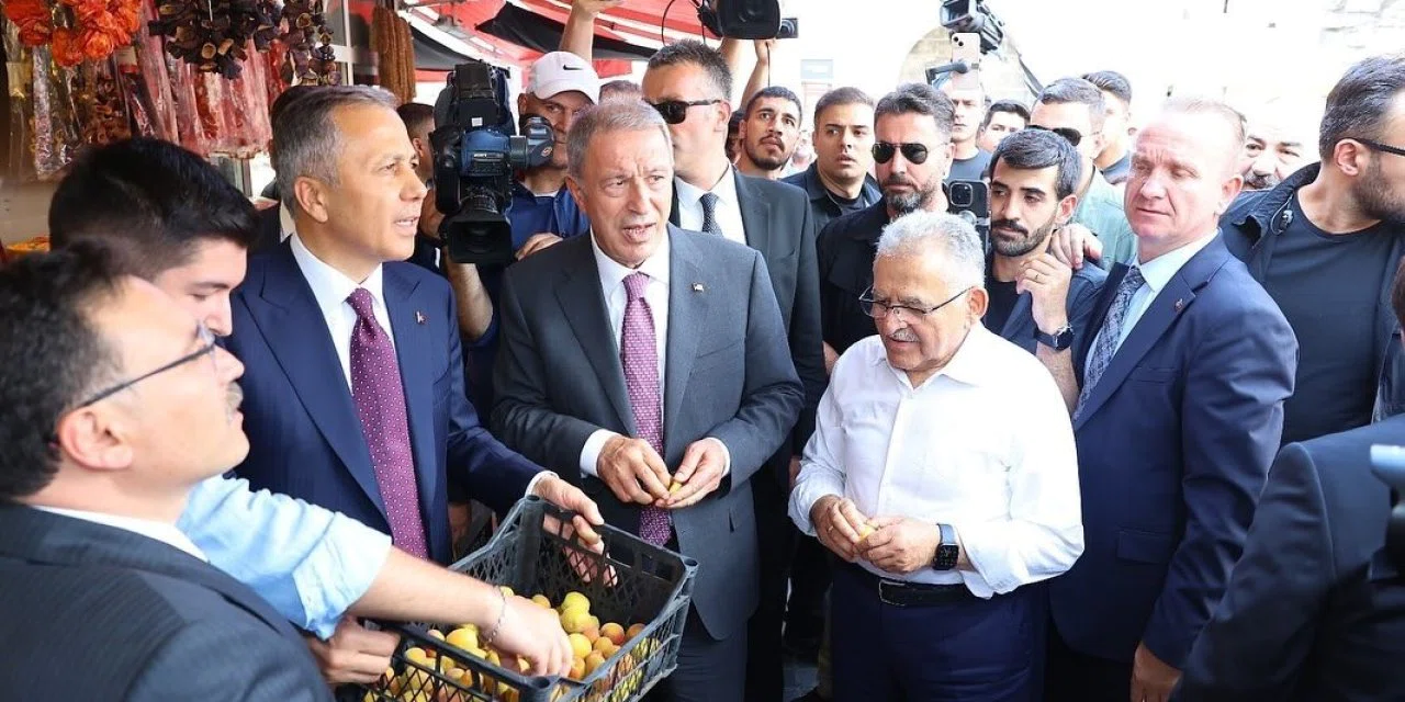 "Devlet, millet el ele"