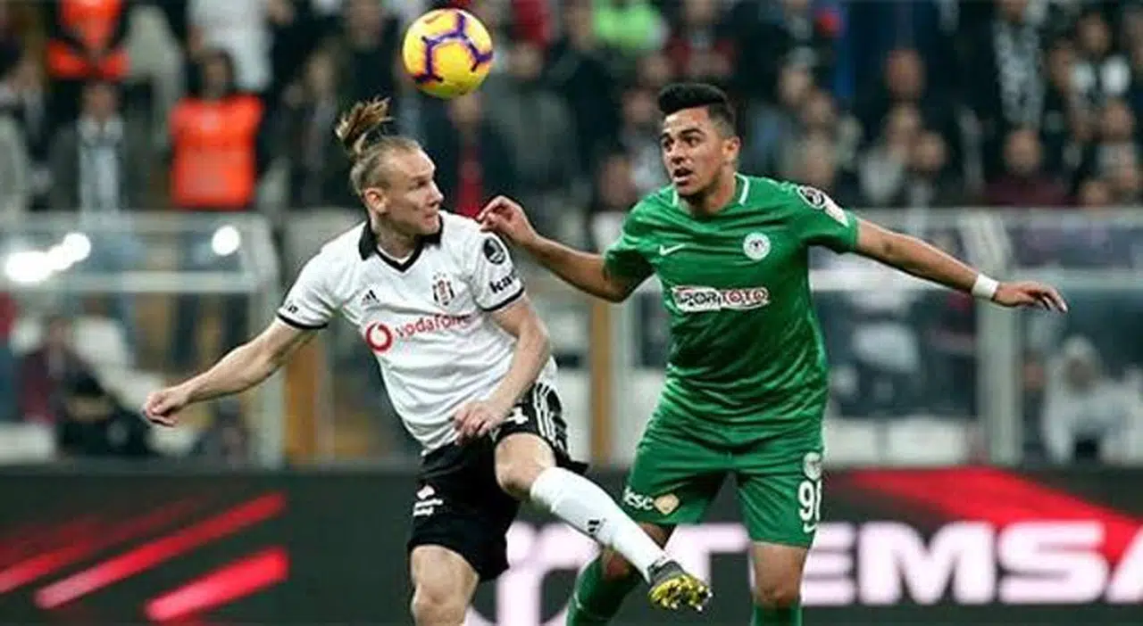 Konyaspor’un eski golcüsü Bursaspor’a gitti