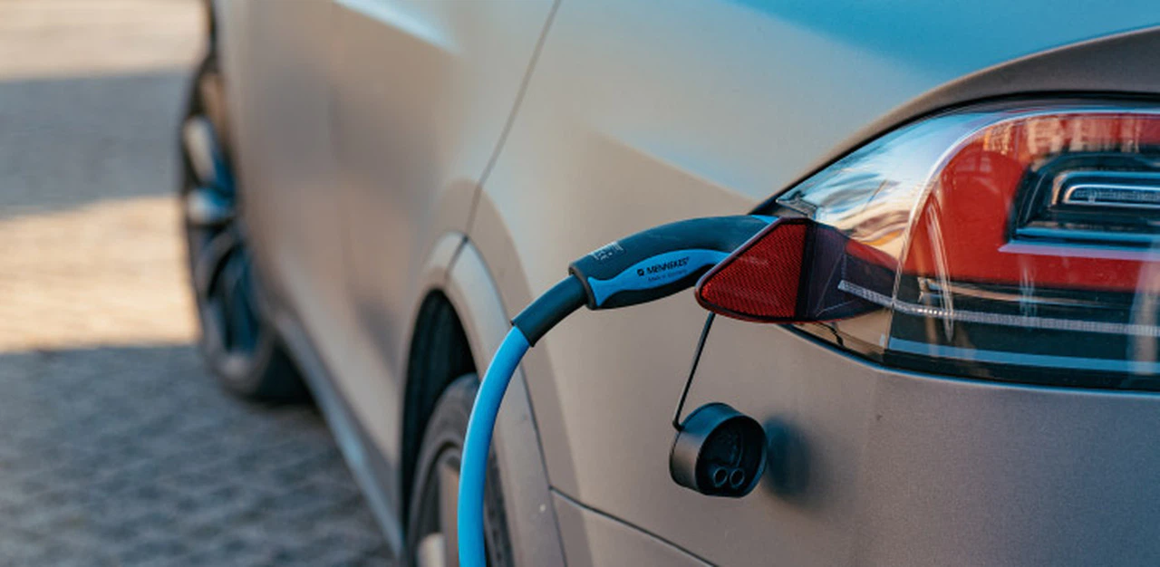 Elektrikli araçlar için yüksek hızlı şarj istasyonu sayısı artırılacak