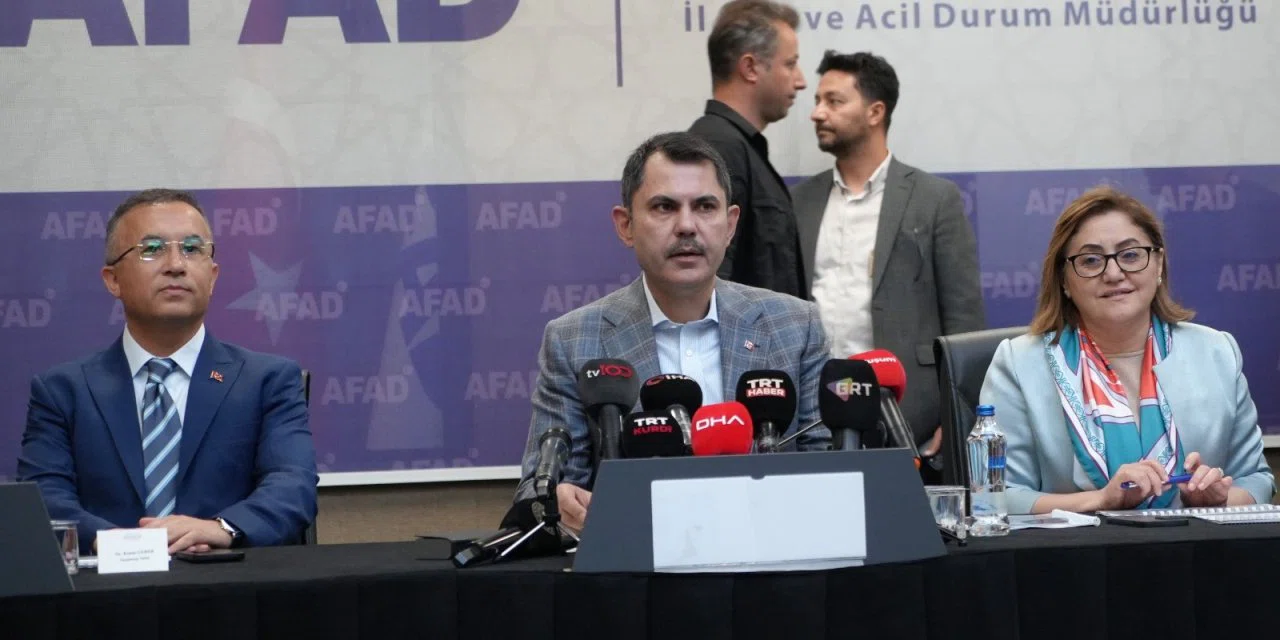 Bakan Kurum: “Yüzyılın en büyük konut seferberliğini yürütüyoruz”