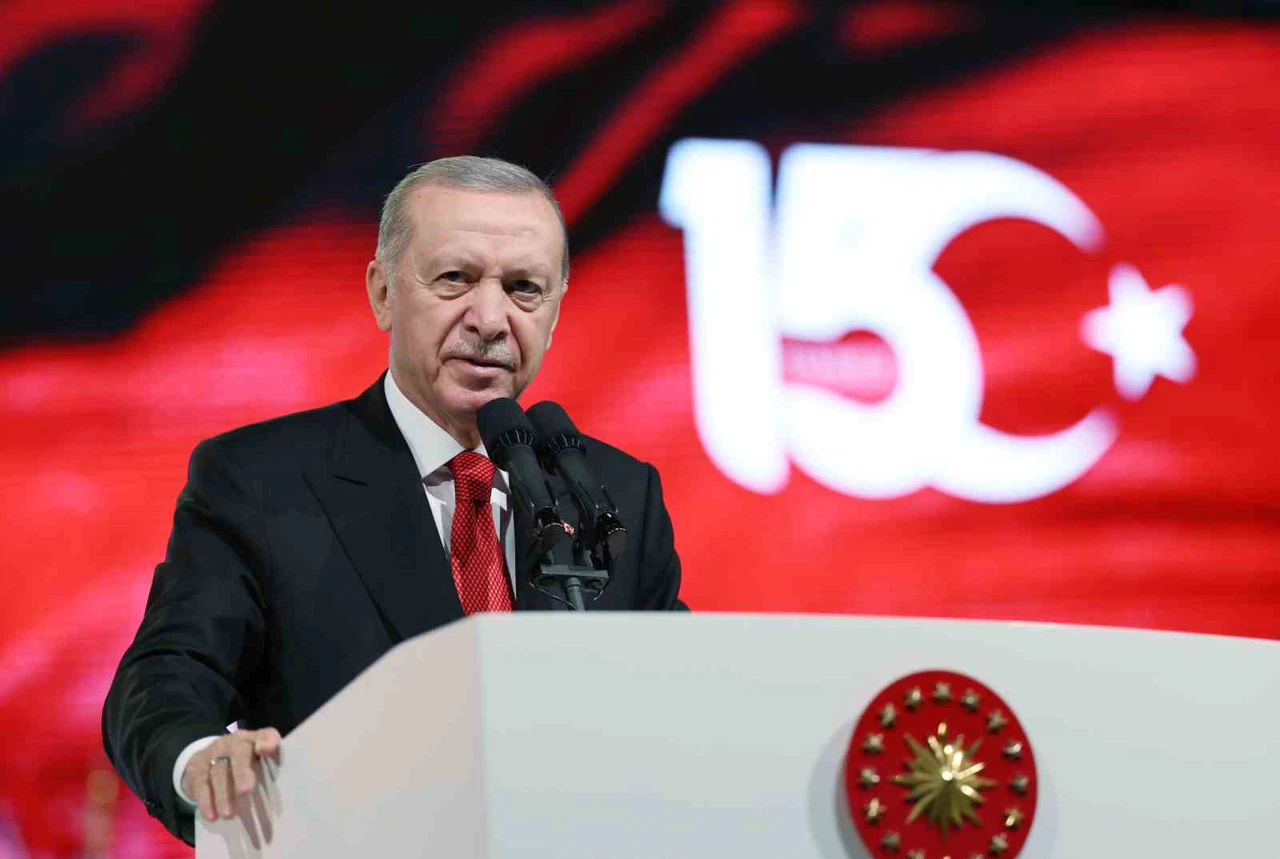15 Temmuz’un işaret fişeği esasında bizim ’one minute’ çıkışımızdan hemen sonra atıldı