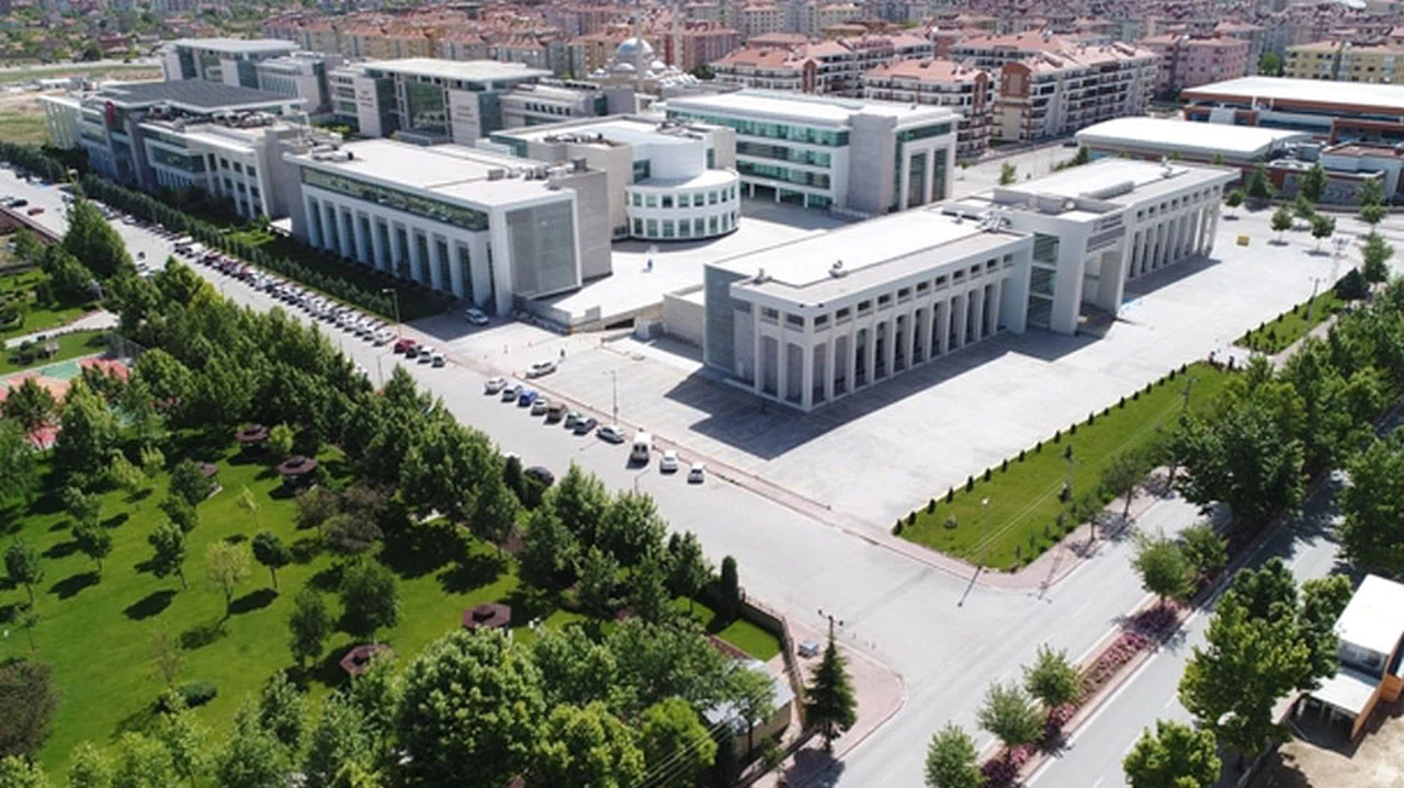 Konya'daki bu üniversite dünyada ilk 20'ye girdi
