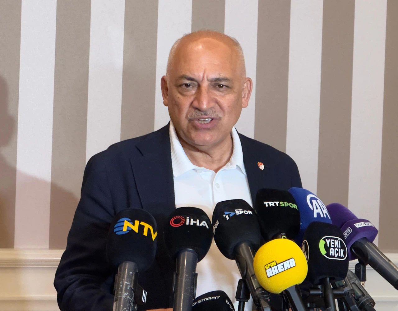 Mehmet Büyükekşi'den veda mesajı